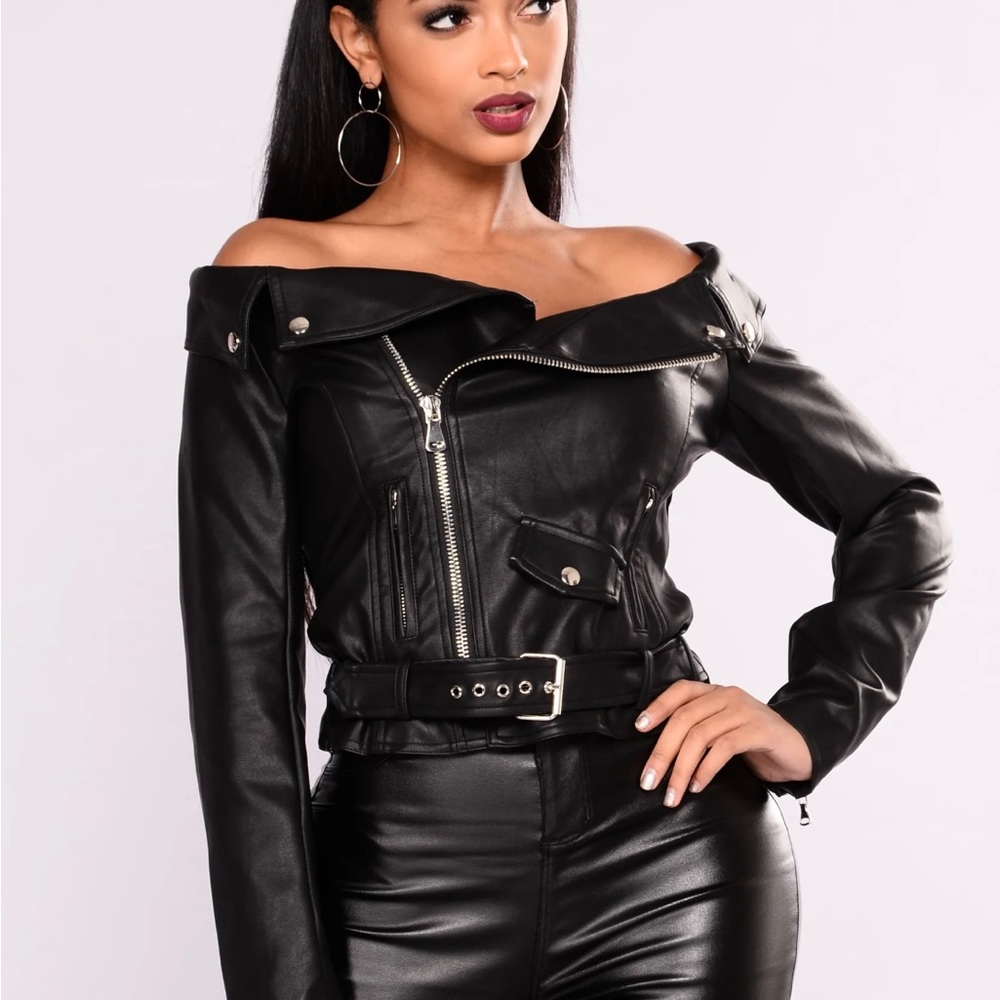 FASHION NOVA jacket